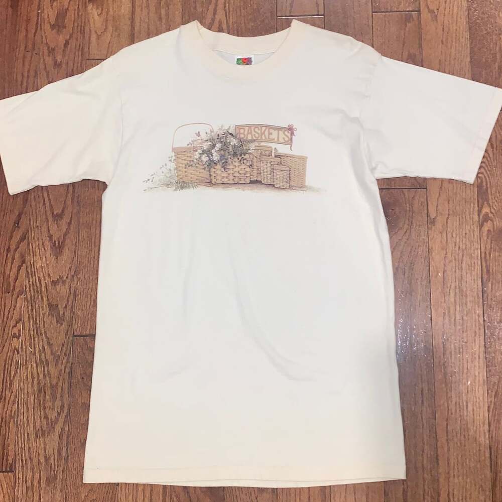 Vintage Fruit of the Loom‎ T-Shirt Medium Baskets Graphic White